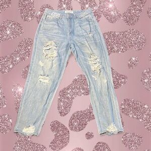 Light blue ripped jeans